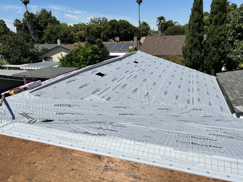 Slide of HN Builders