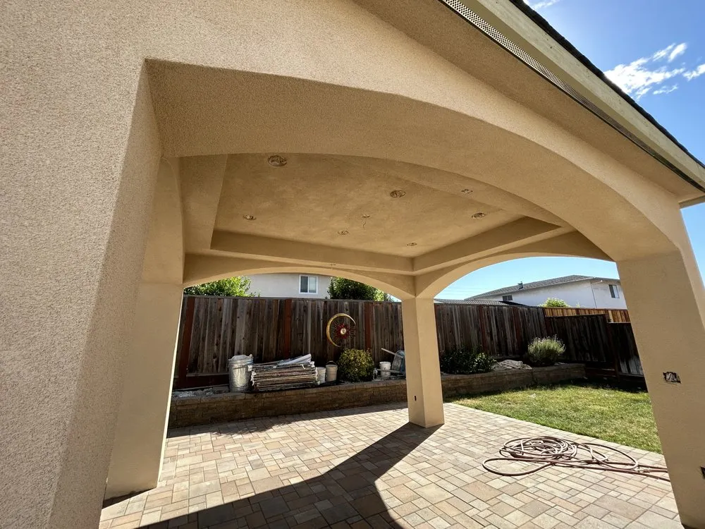 Slide of HN Builders