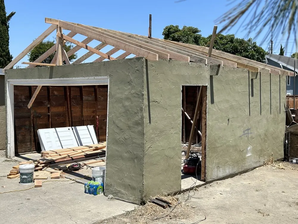 Slide of HN Builders