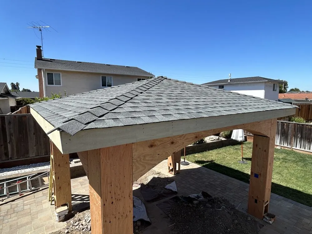 Slide of HN Builders