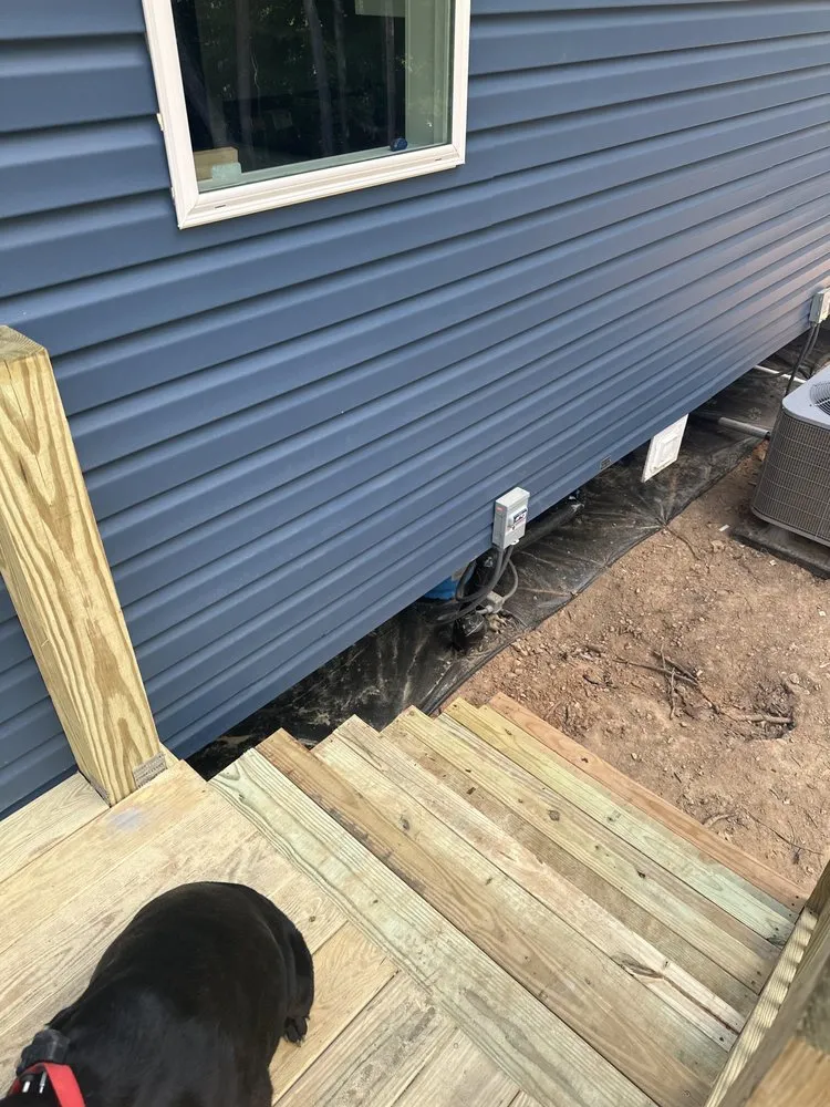 Slide of HNB Construction and Hardscape