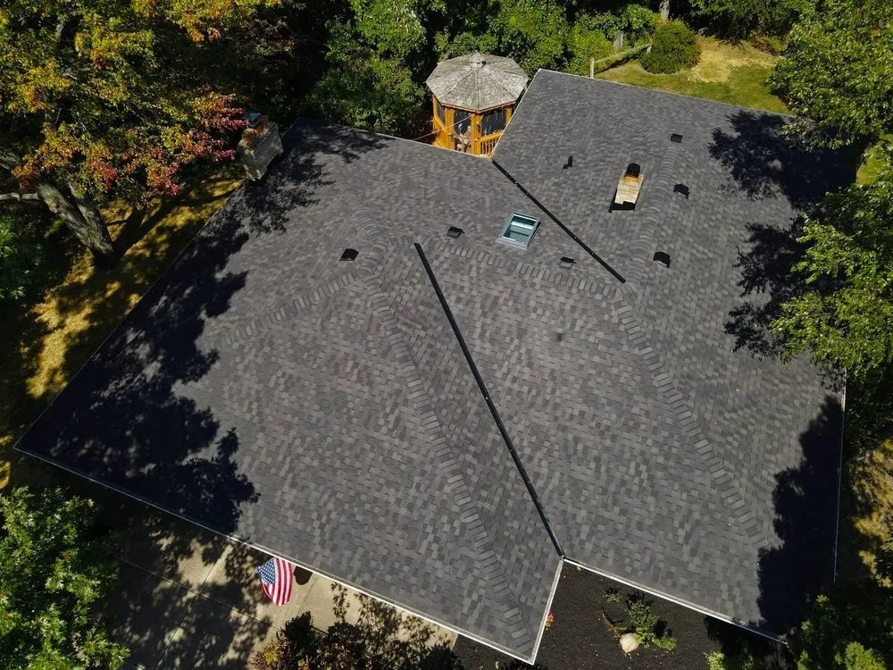 Slide of Hof Roofing & Construction Akron