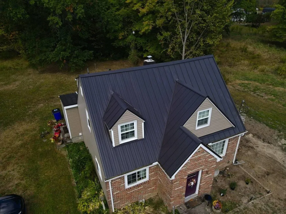 Slide of Hof Roofing & Construction Akron