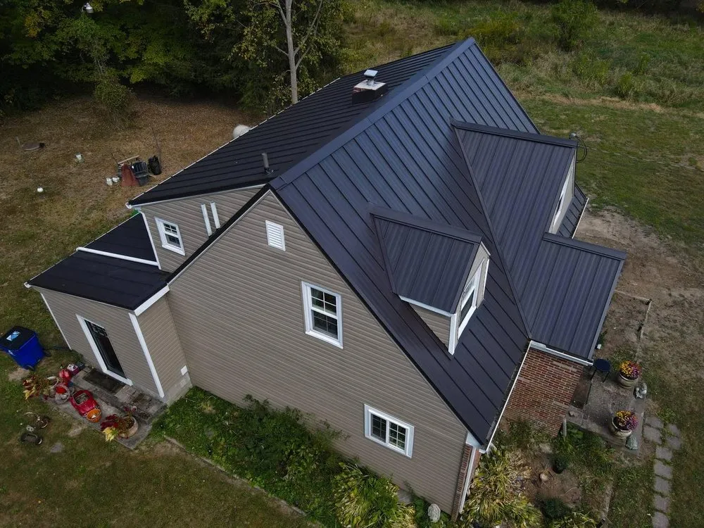 Slide of Hof Roofing & Construction Akron