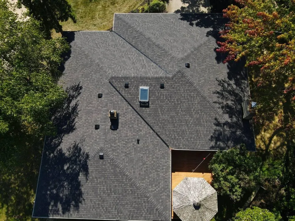 Slide of Hof Roofing & Construction Akron