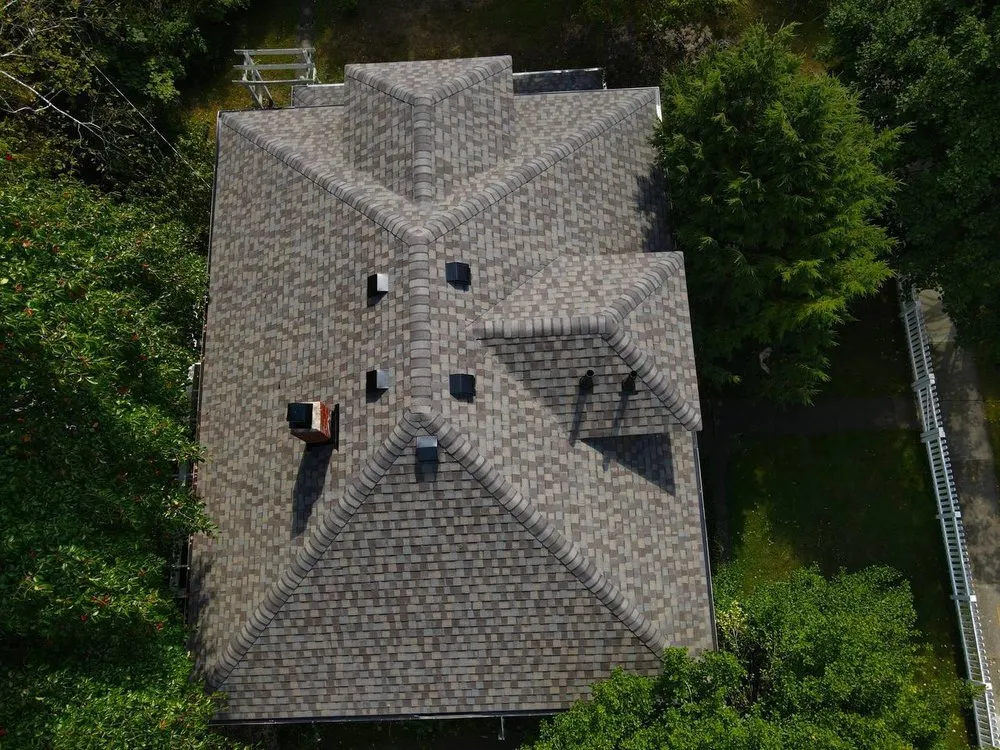 Slide of Hof Roofing & Construction Akron