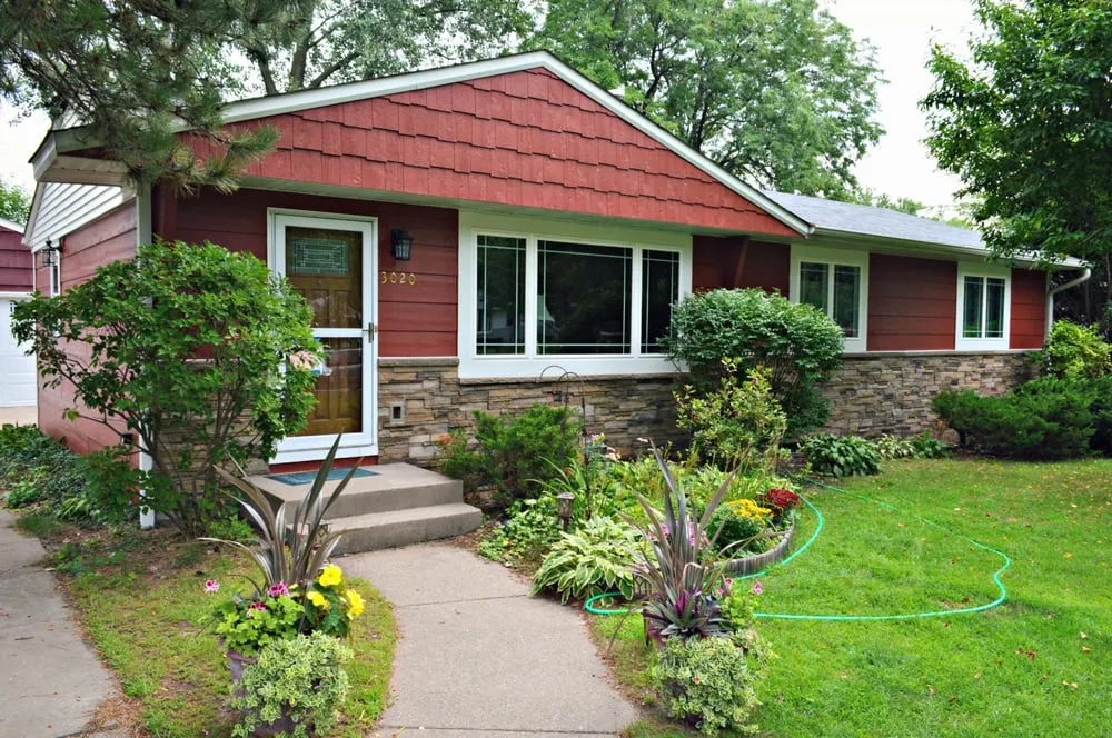 Slide of Hoffman Weber Construction