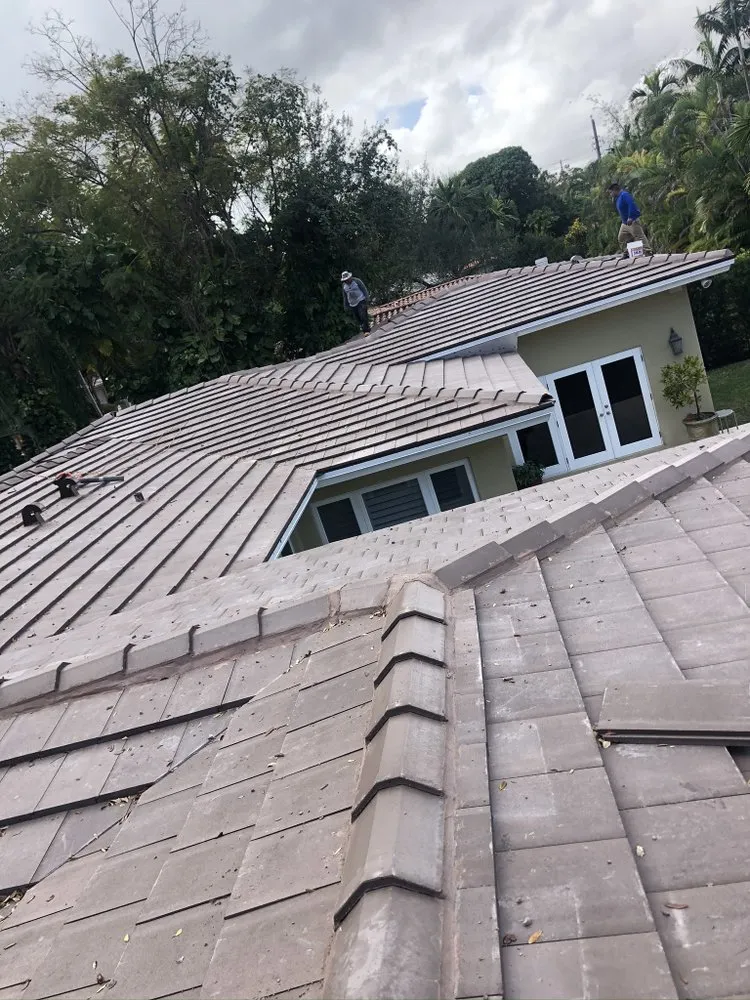 Slide of Hoff's Roofing & Metal Works