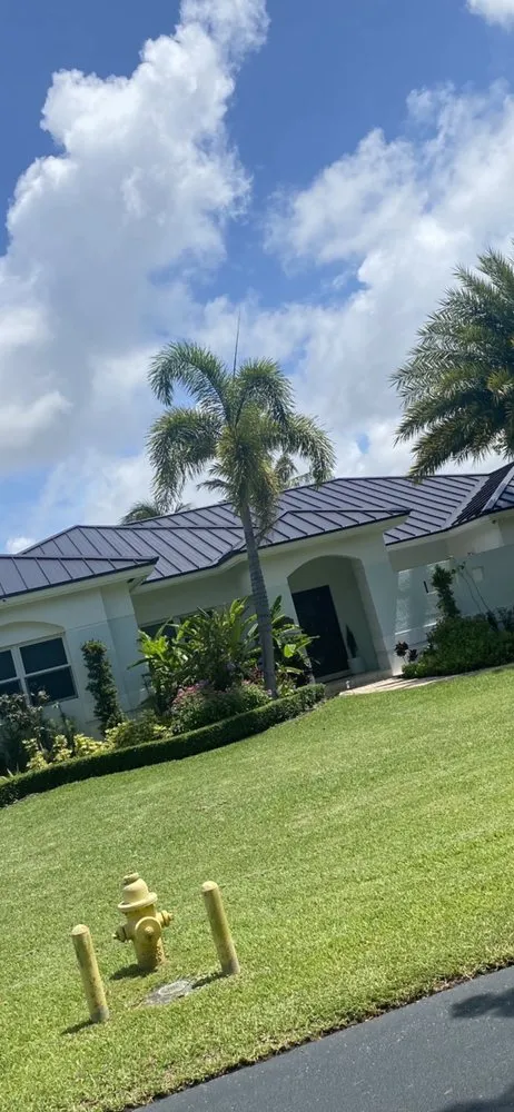 Slide of Hoff's Roofing & Metal Works