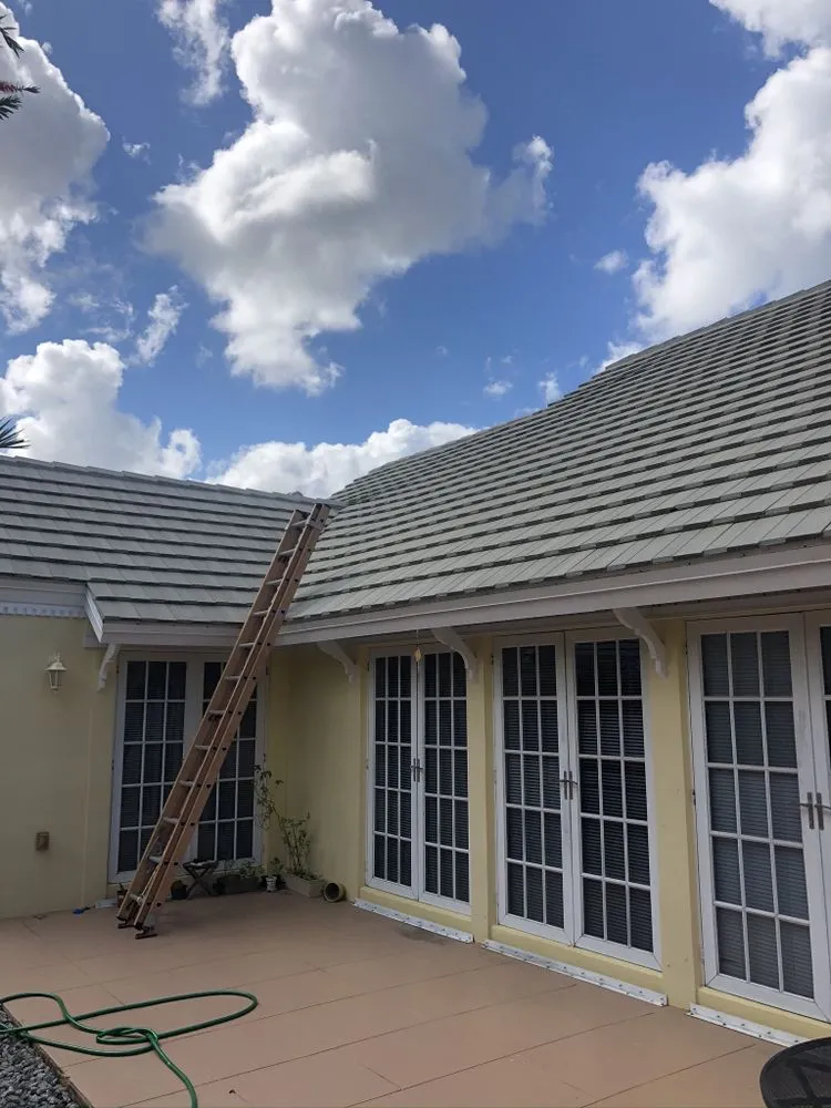 Slide of Hoff's Roofing & Metal Works