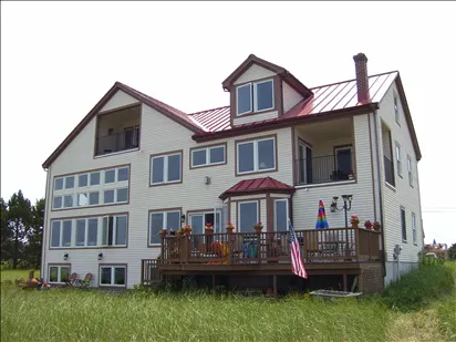 Slide of Holgerson Metal Roofing