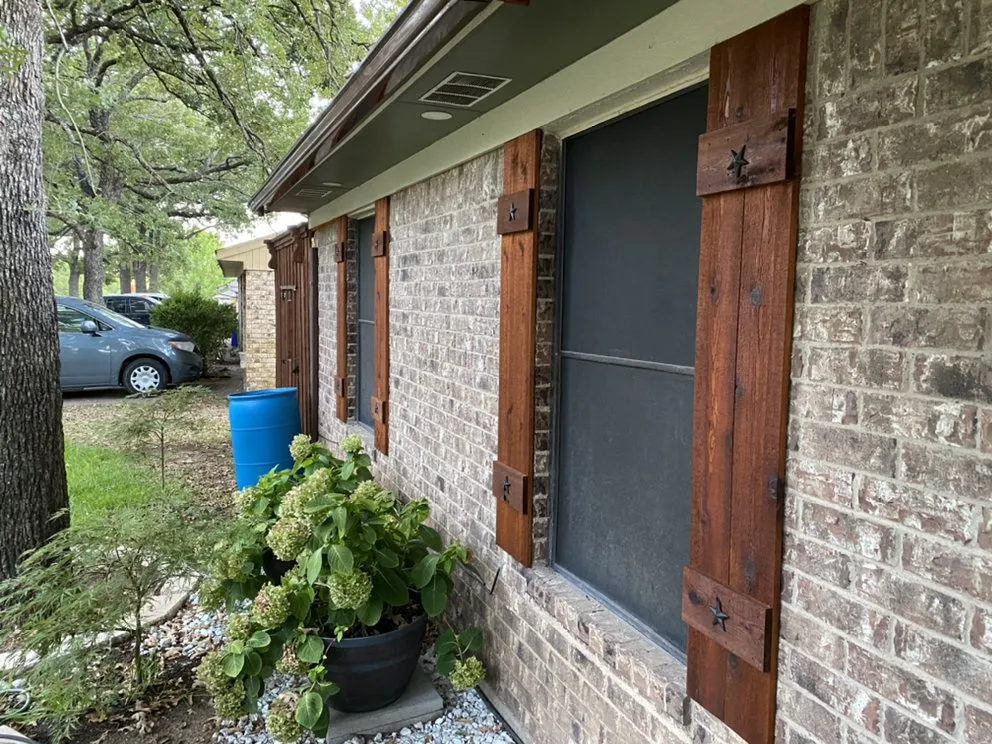 Slide of Holguin Roofing & Exteriors