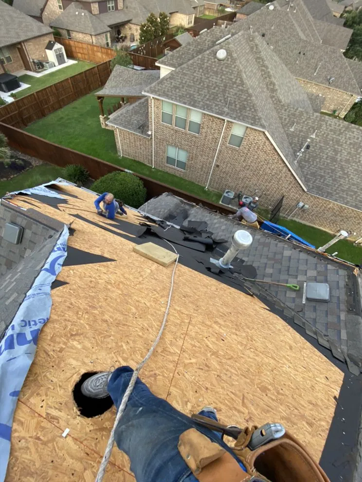 Slide of Holguin Roofing & Exteriors