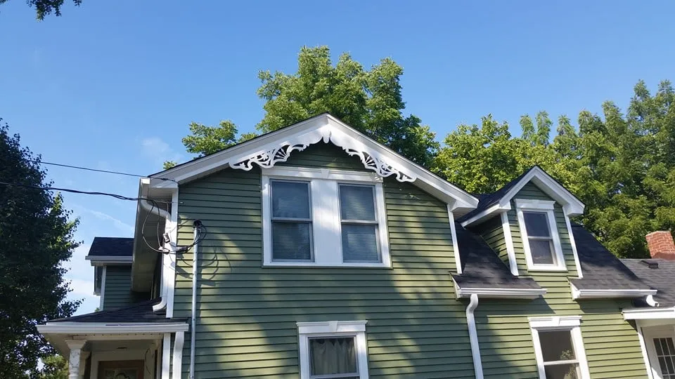 Slide of Hollingsworth Home Improvement