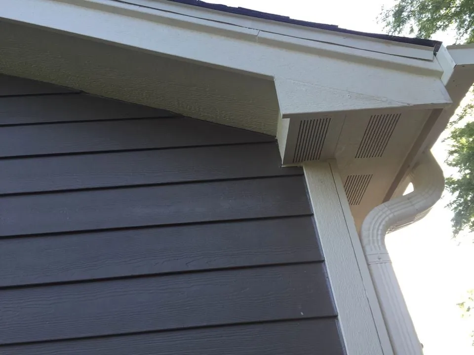 Slide of Hollingsworth Home Improvement