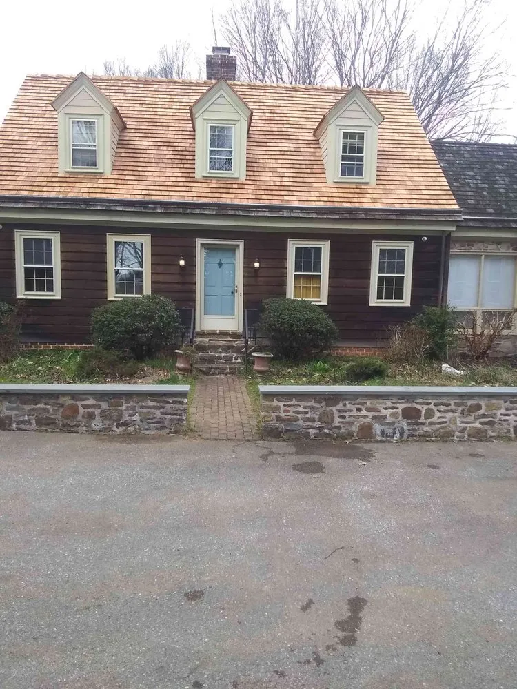 Slide of Hollow Ridge Exteriors