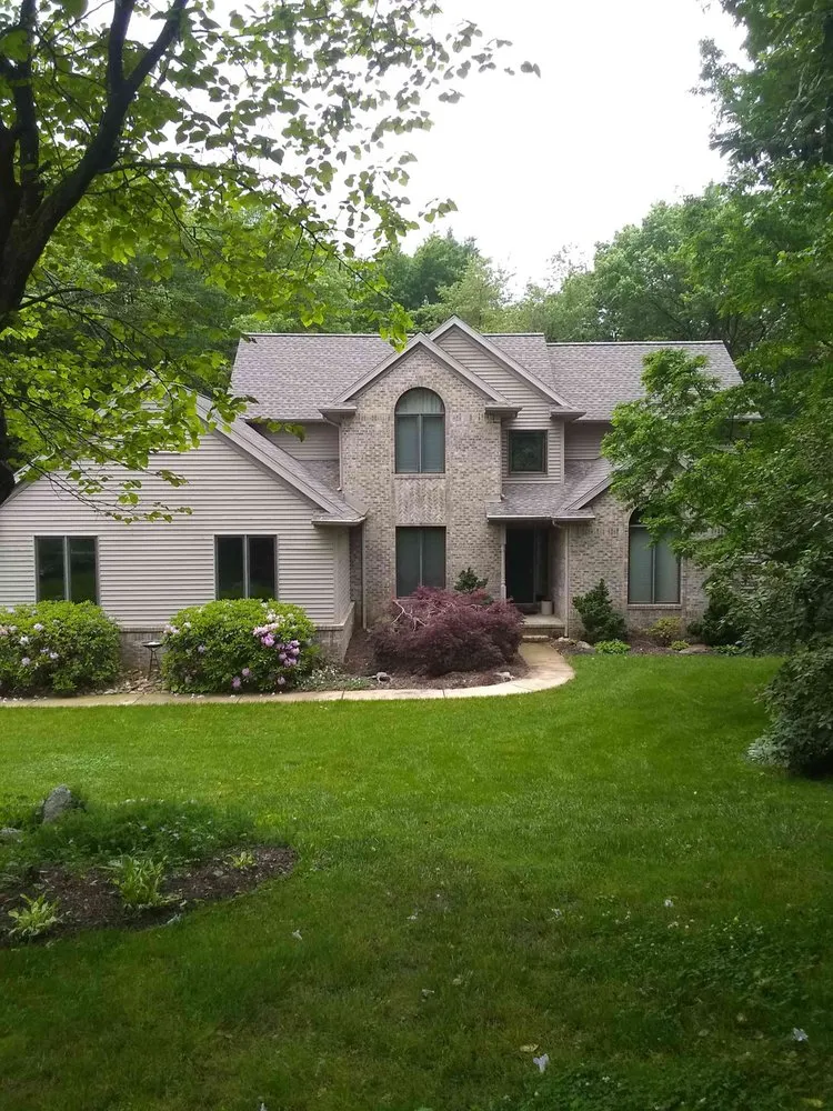 Slide of Hollow Ridge Exteriors