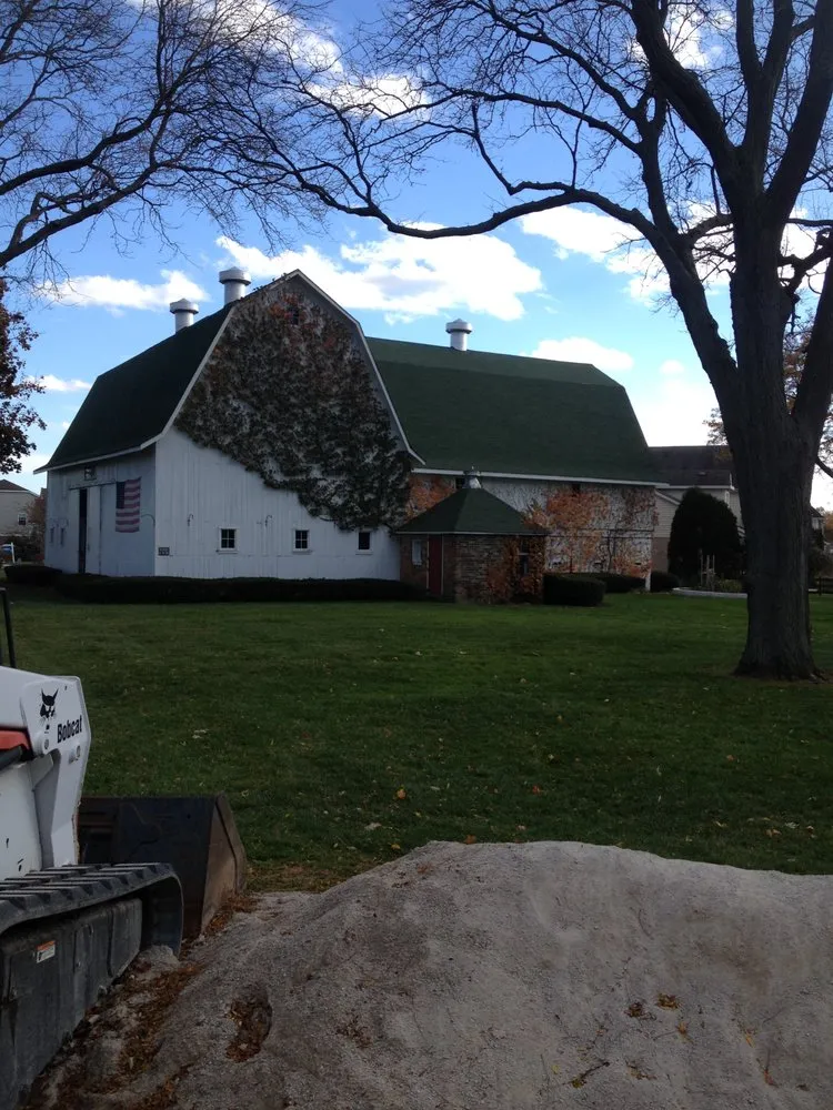 Slide of Holloway Roofing & Construction