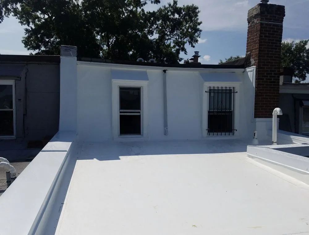Reliable flat roof repair experts serving MONTGOMRY VLG, MD - Holly Exterior Consultant