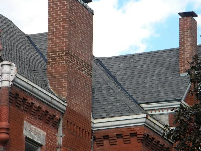 Slide of Holmes Roofing