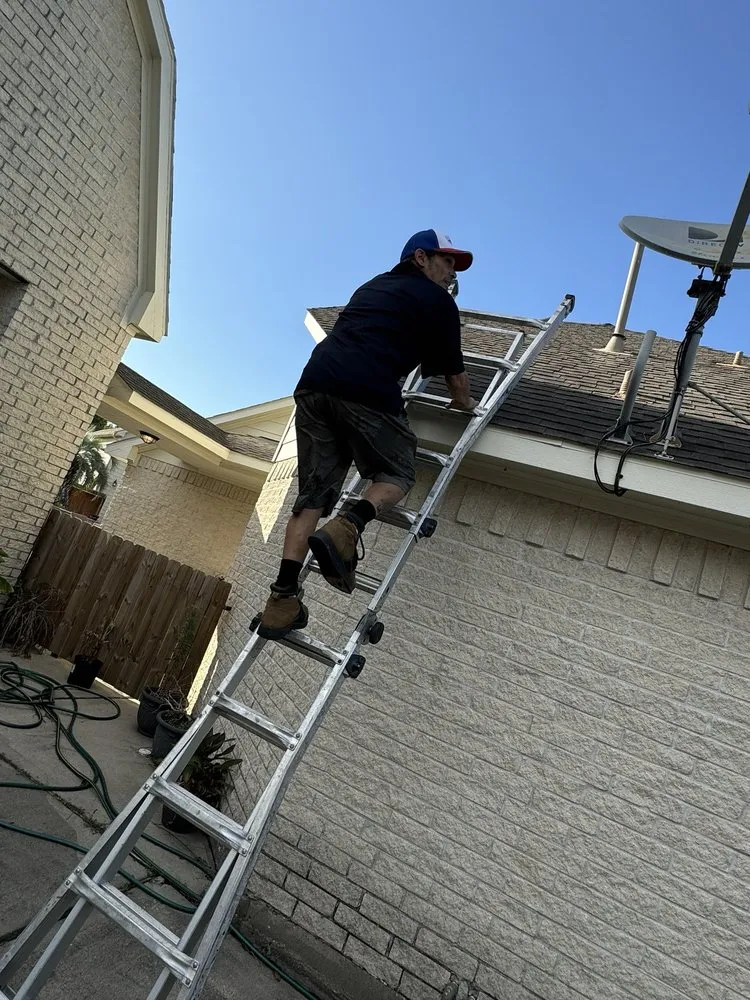 Slide of Holmes Roofing Specialists