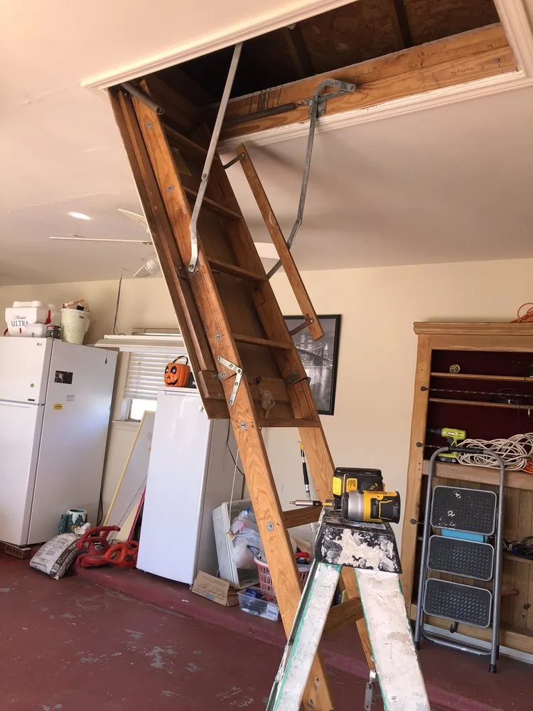 Slide of Home & Roofing Expert