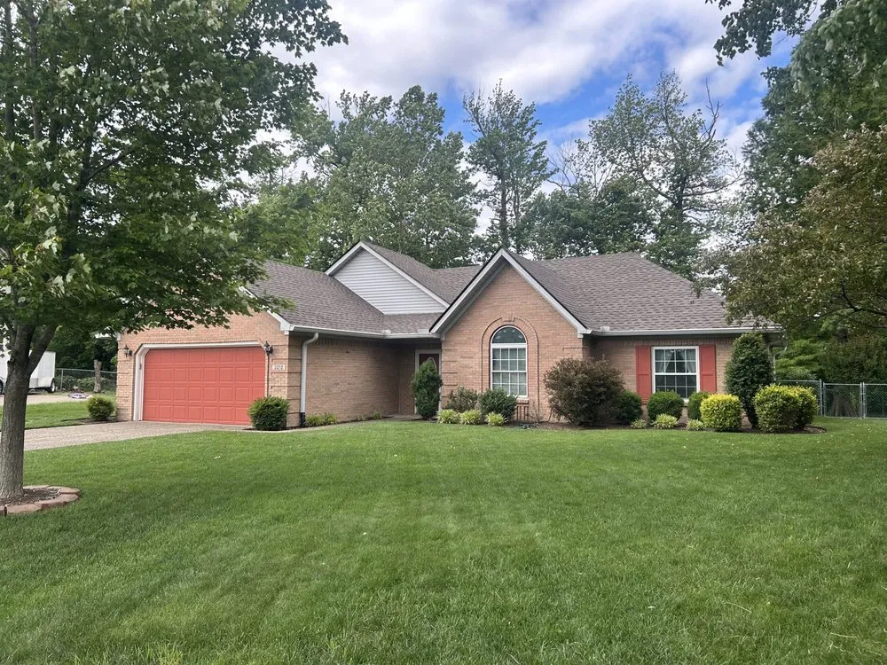 Local metal roofing installation experts serving Lousiville, KY - Home Court Roofing