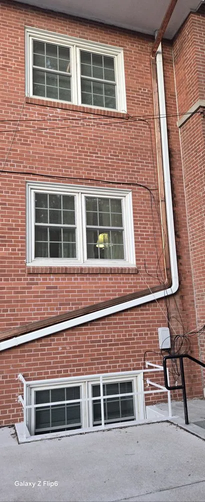 Slide of Home Exteriors Solutions