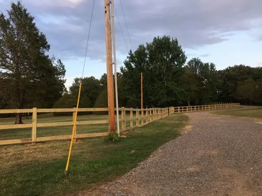 Home Improvement 4 Less Logo