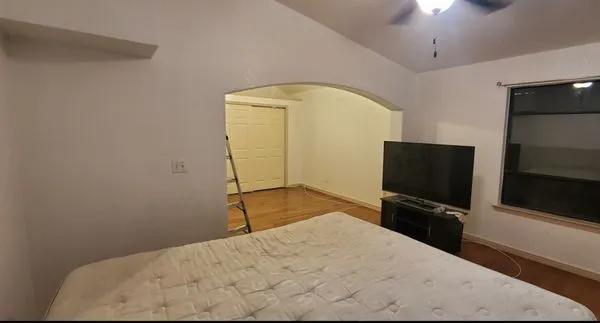 Home Painting Solutions And Roofing Logo