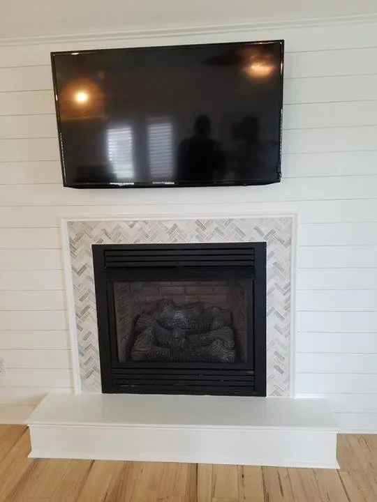 Slide of Home Renovations & RV Doctors