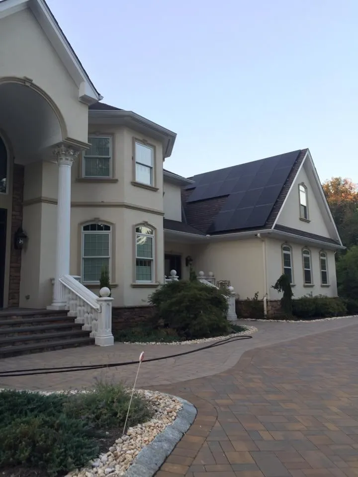 Slide of Home Solar Incentives