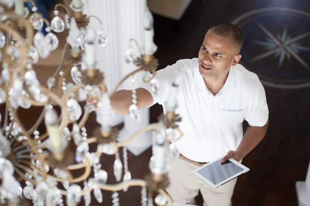 Slide of Home Square Pro