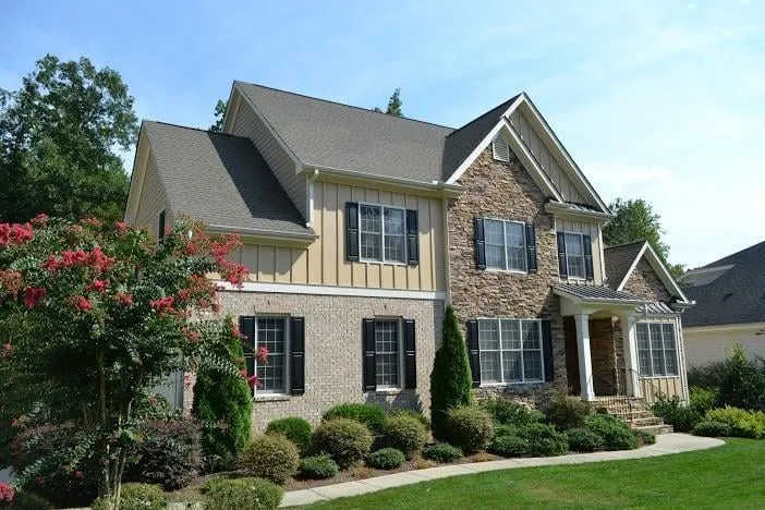 Slide of HomeChoice Roofing