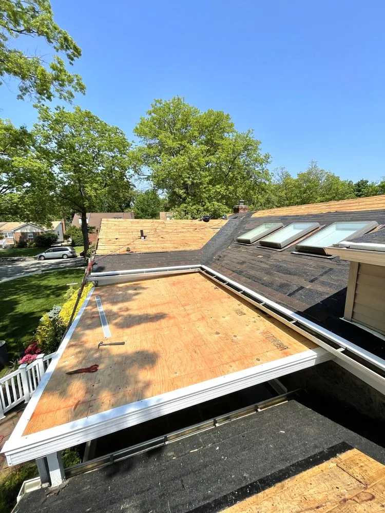 Slide of HomeCrew Construction