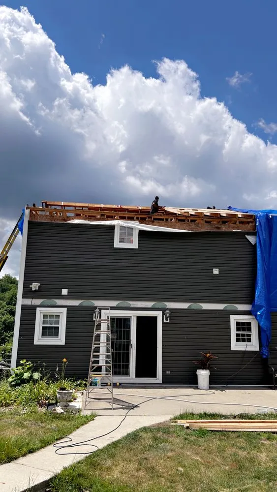 Slide of Homegistics