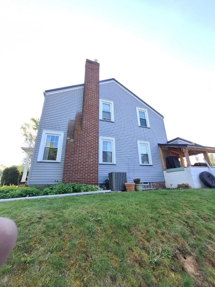 Slide of Homegrown Roofing