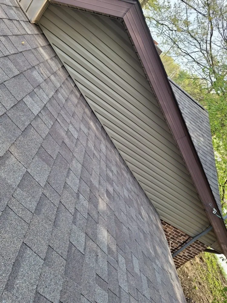 Slide of Homegrown Roofing