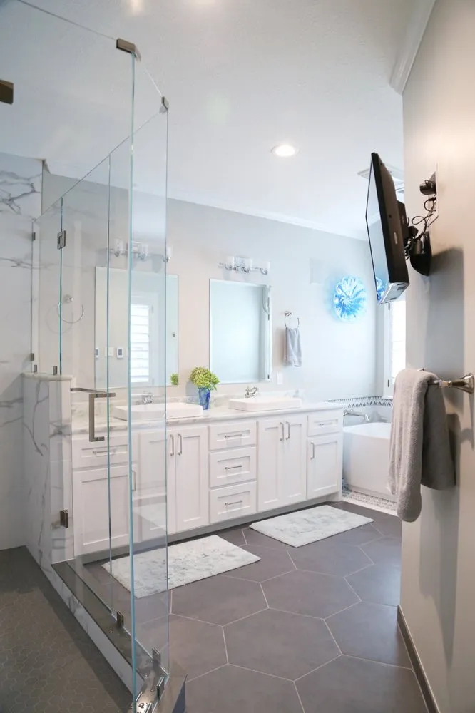 Slide of HomeGuard Construction