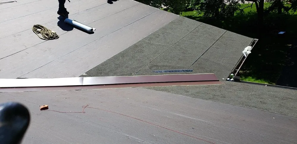 Slide of Homeguard Roofing and Siding