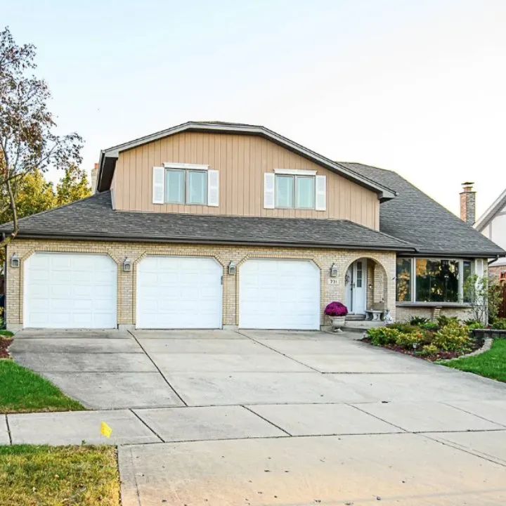 Slide of HomeHero Roofing