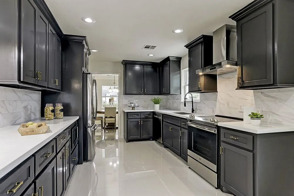 Slide of Homerun Roofing & Construction