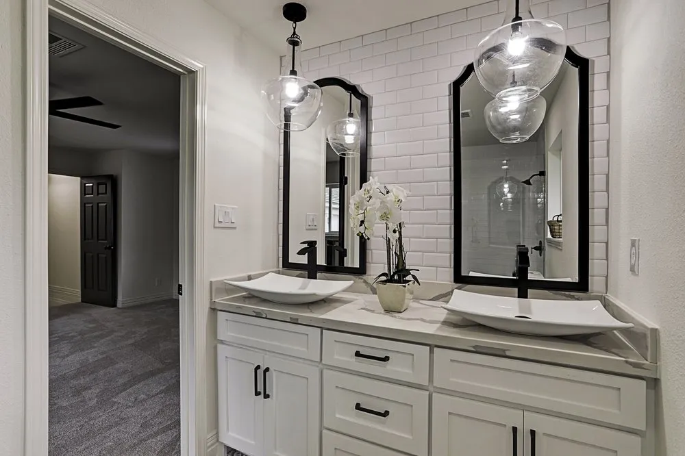 Slide of Homerun Roofing & Construction