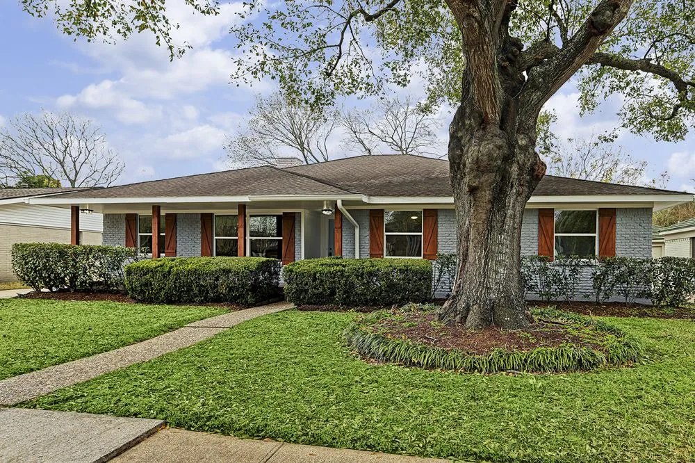 Slide of Homerun Roofing & Construction