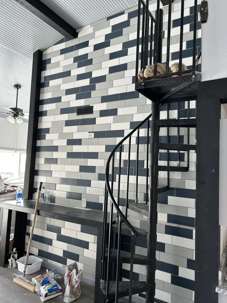 Slide of Homes R US Construction