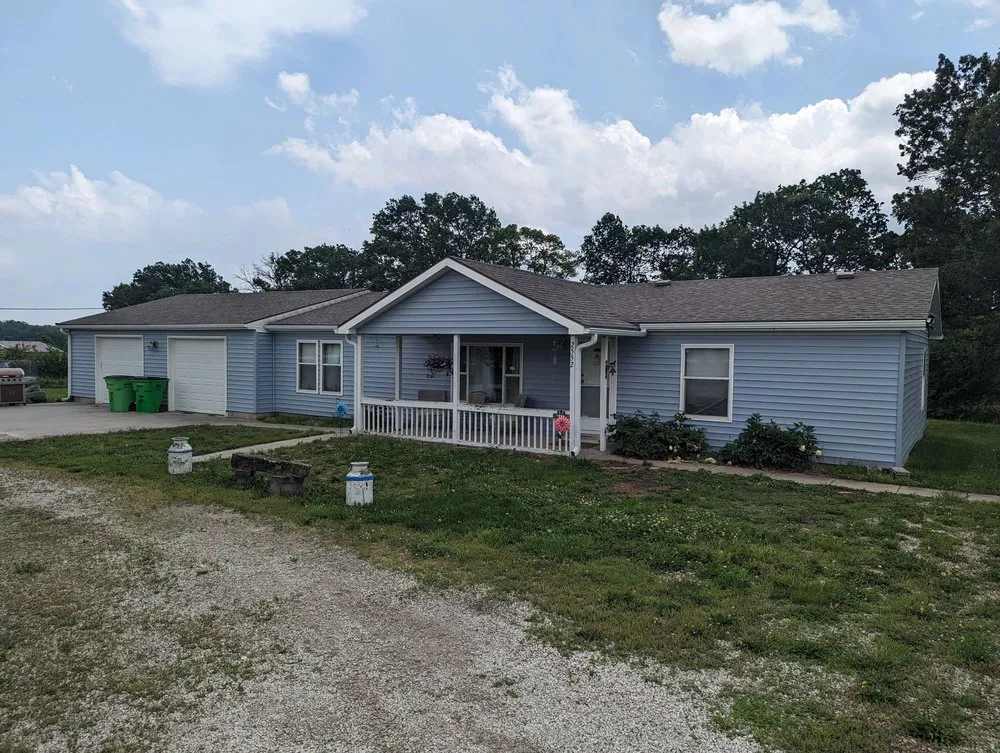 Slide of Hometown Construction