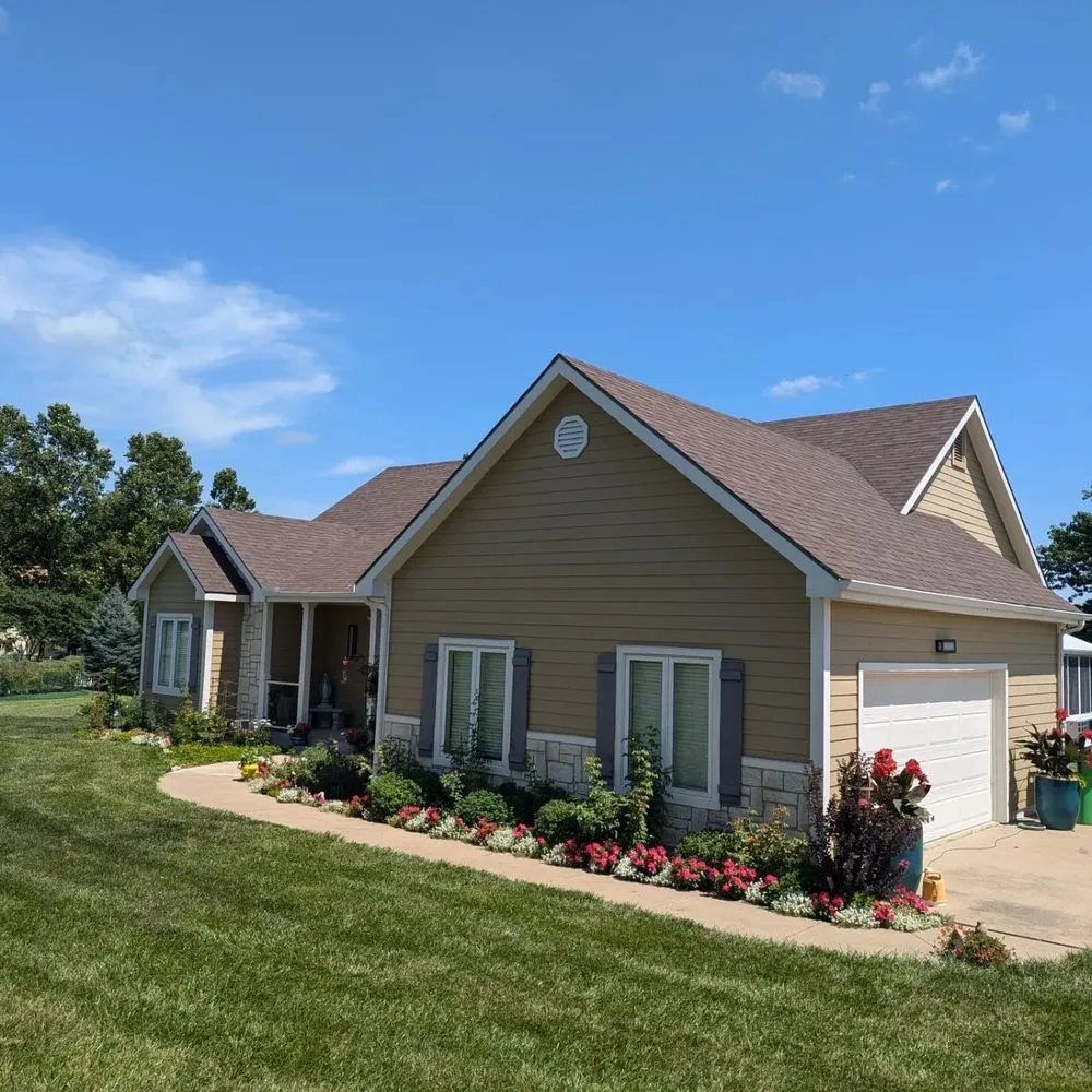 Slide of Hometown Construction