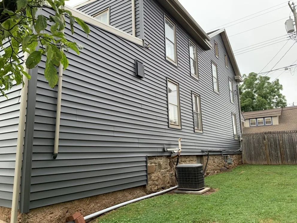 Slide of Hometown Custom Exteriors