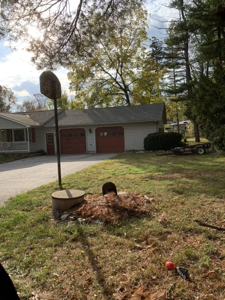 Slide of Hometown Custom Exteriors