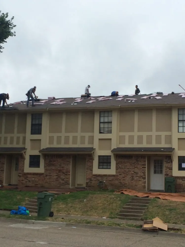 Slide of Hometown Roofing & Construction